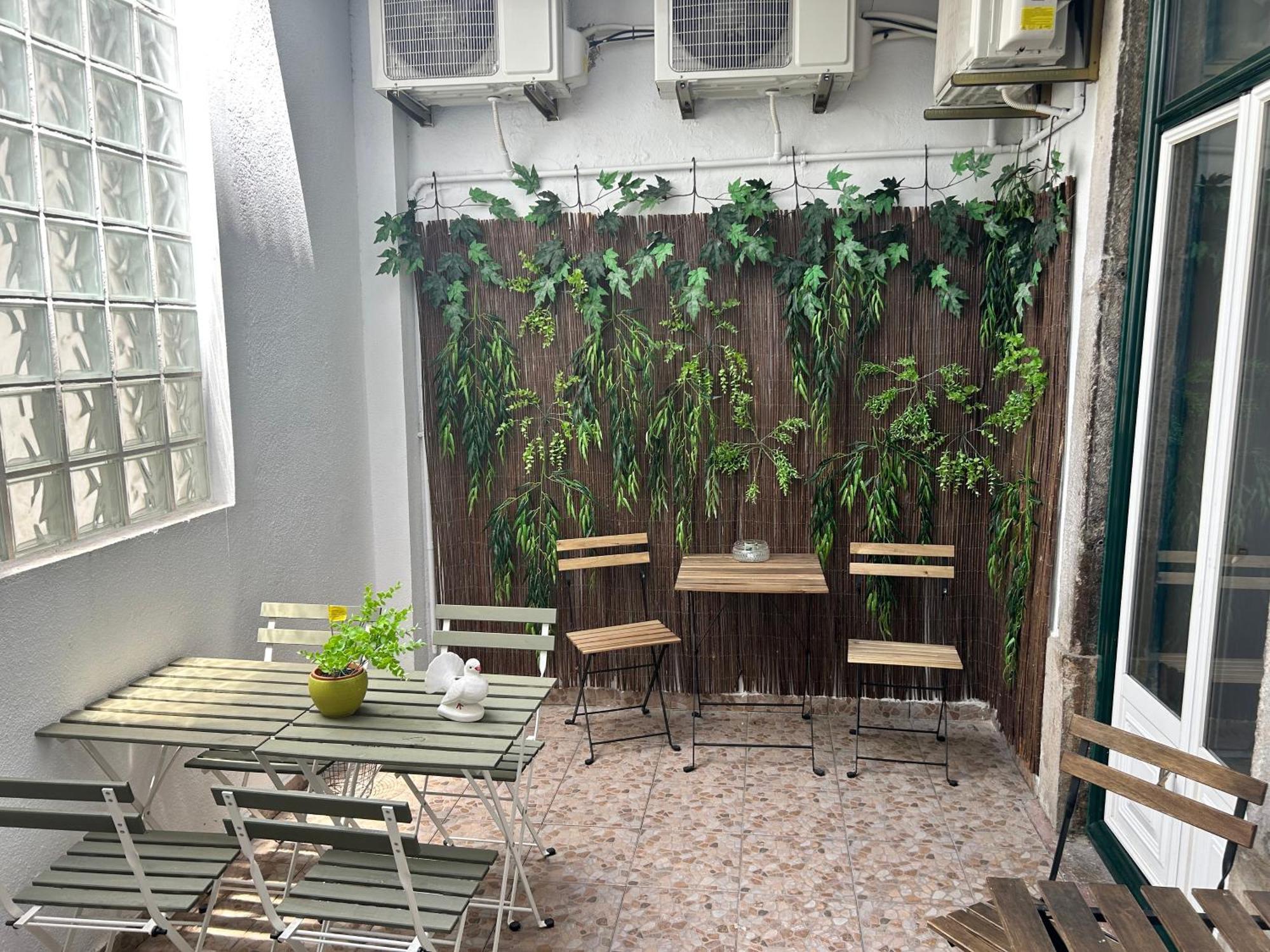 Farol Bed And Breakfast 阿尔马达 外观 照片